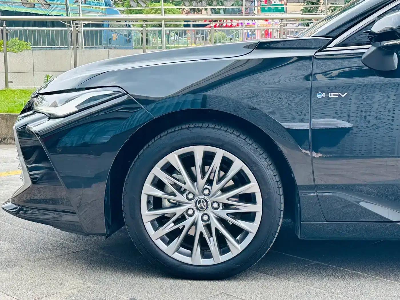 2024 Toyota Avalon Hybrid 2.0L Luxury Edition — миниатюра 20