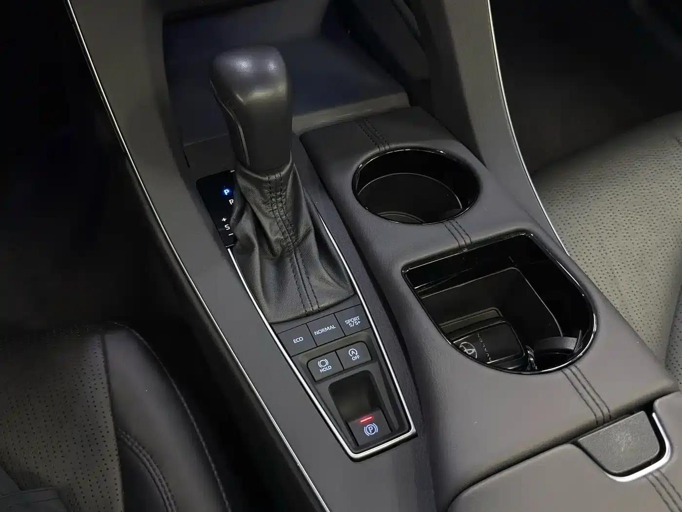2021 Toyota Avalon 2.5L Luxury Edition — миниатюра 18