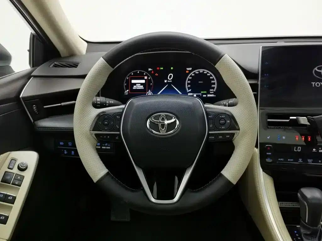 2023 Toyota Avalon 2.5L Touring Premium Edition — миниатюра 11