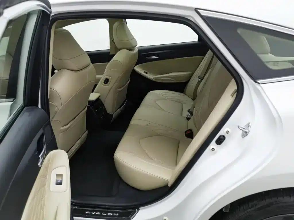 2023 Toyota Avalon 2.5L Touring Premium Edition — миниатюра 15