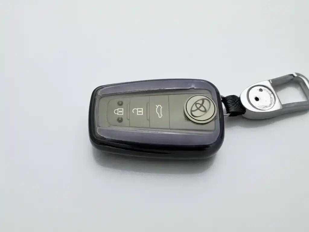 2023 Toyota Avalon 2.5L Touring Premium Edition — миниатюра 19