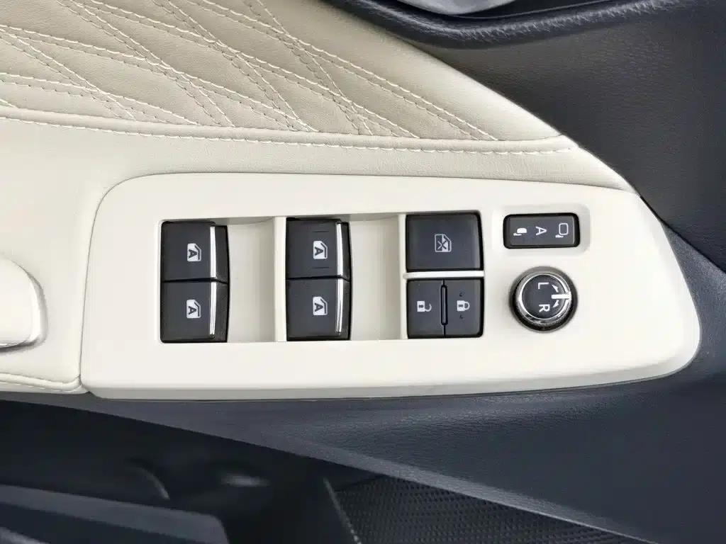 2023 Toyota Avalon 2.5L Touring Premium Edition — миниатюра 9