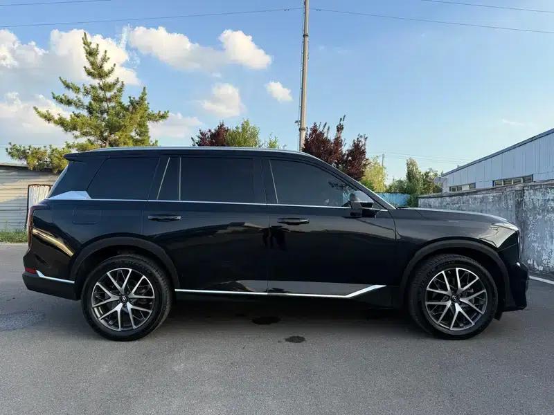Trumpchi GS8 2022 Navigator Series 2.0TGDI 2WD Luxury Intelligent Connected 7-Seater — миниатюра 8