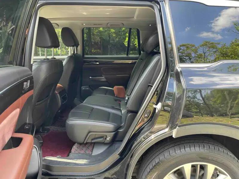 Trumpchi GS8 2017 320T 2WD Luxury Intelligent Connected Edition 7-Seater — миниатюра 17