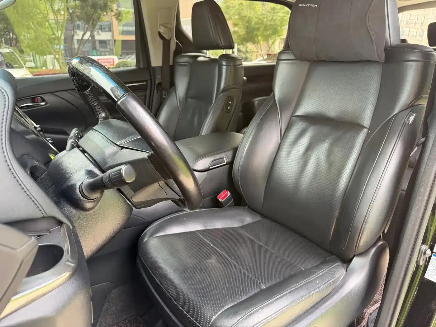 2021 Alphard Crown Hybrid 2.5L HV Luxury Edition — миниатюра 17