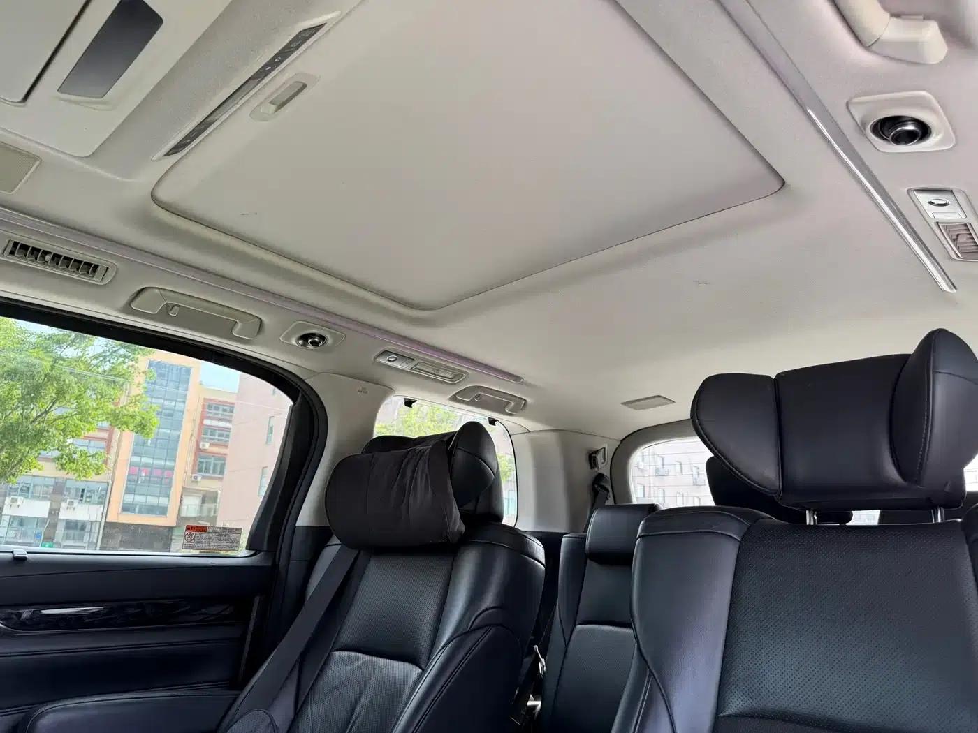 2021 Alphard Crown Hybrid 2.5L HV Luxury Edition — миниатюра 18