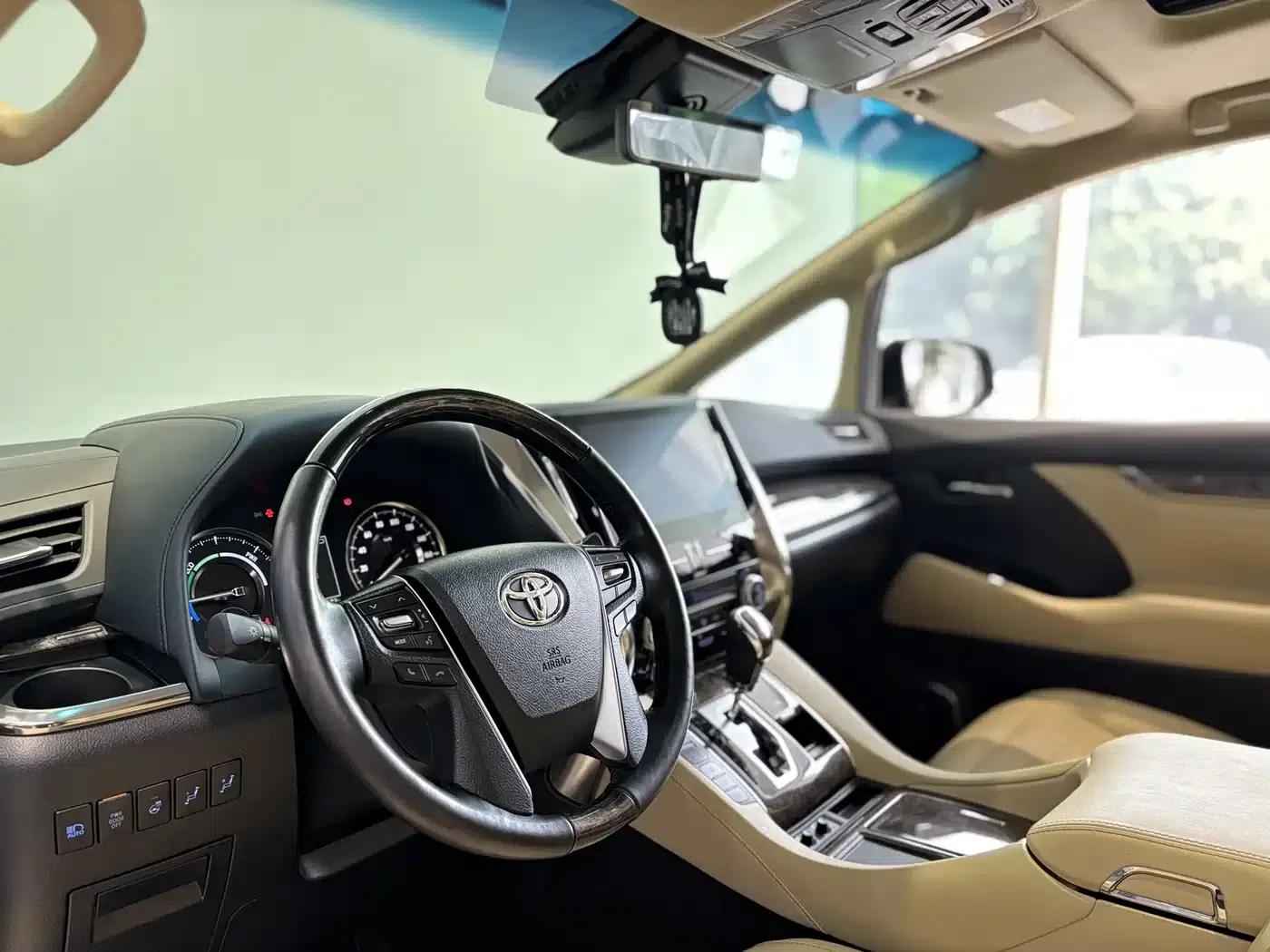 2021 Alphard Crown Hybrid 2.5L HV Premium Edition — миниатюра 11