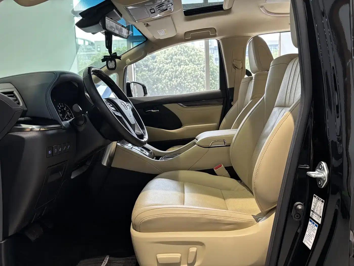2021 Alphard Crown Hybrid 2.5L HV Premium Edition — миниатюра 15
