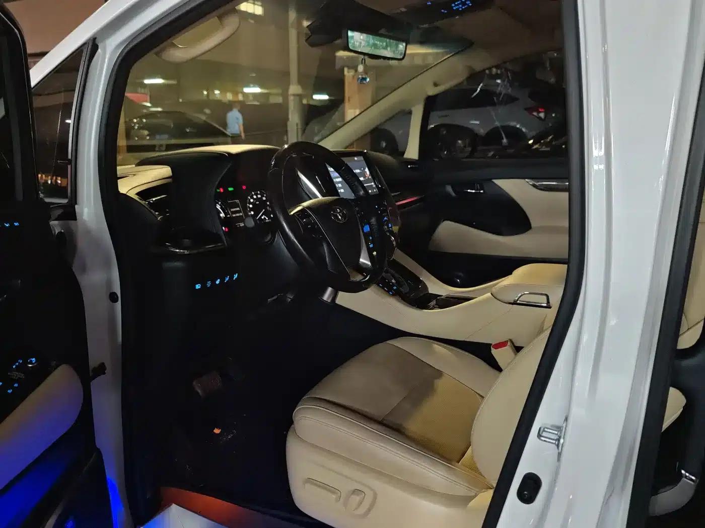 2021 Alphard Crown Hybrid 2.5L HV Supreme Edition — миниатюра 3