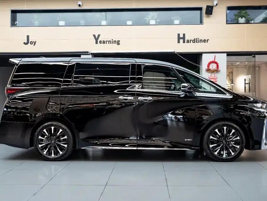 2024 Alphard Crown Hybrid 2.5L Supreme Edition — миниатюра 3