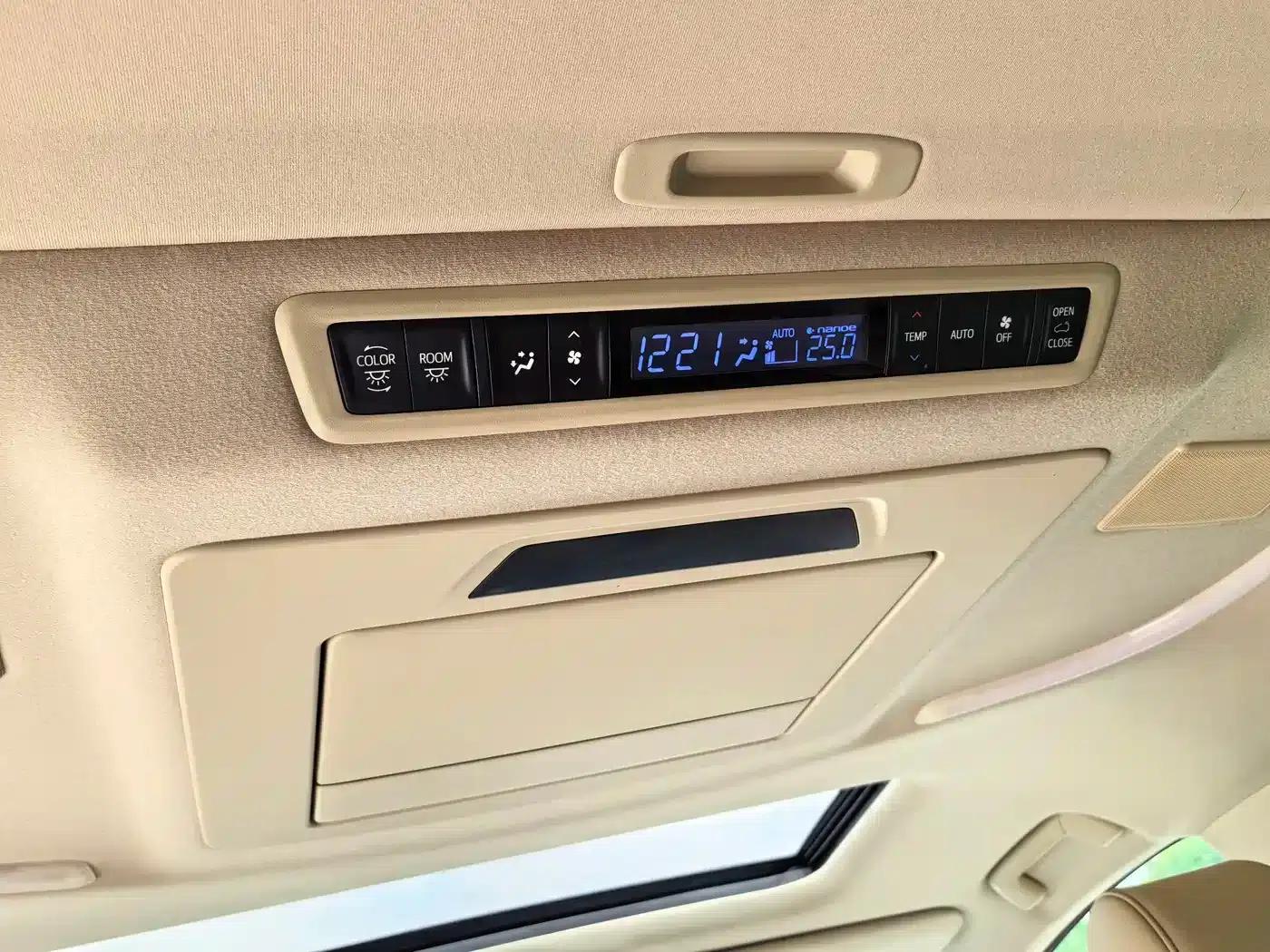 2020 Alphard Hybrid 2.5L HV Premium Edition — миниатюра 14