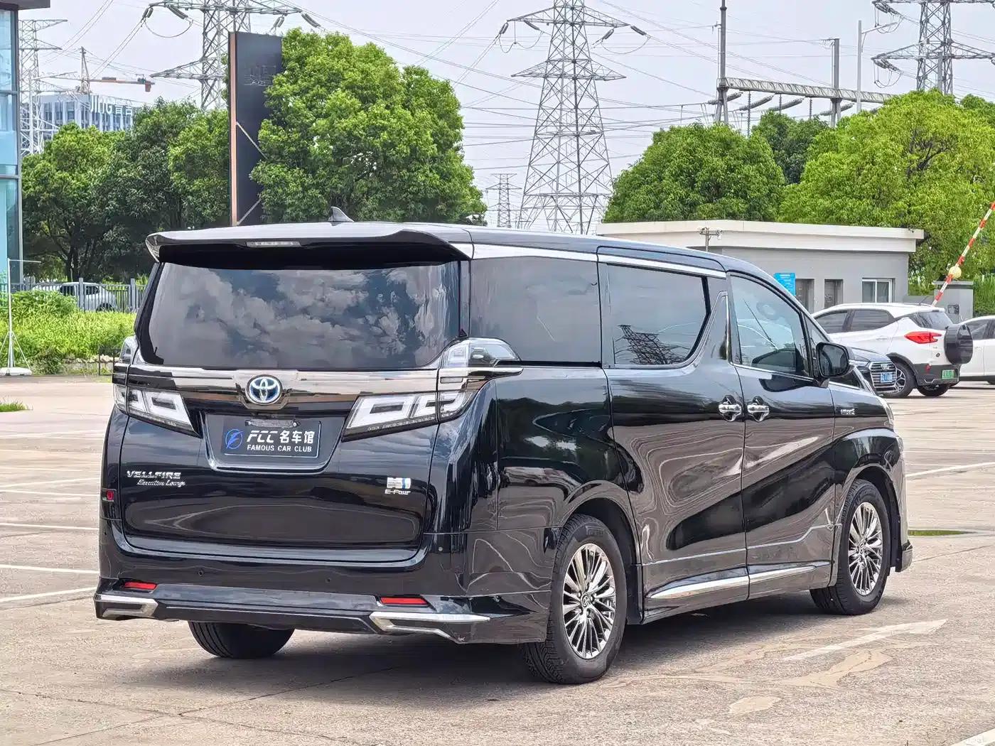 2020 Alphard Hybrid 2.5L HV Premium Edition — миниатюра 5