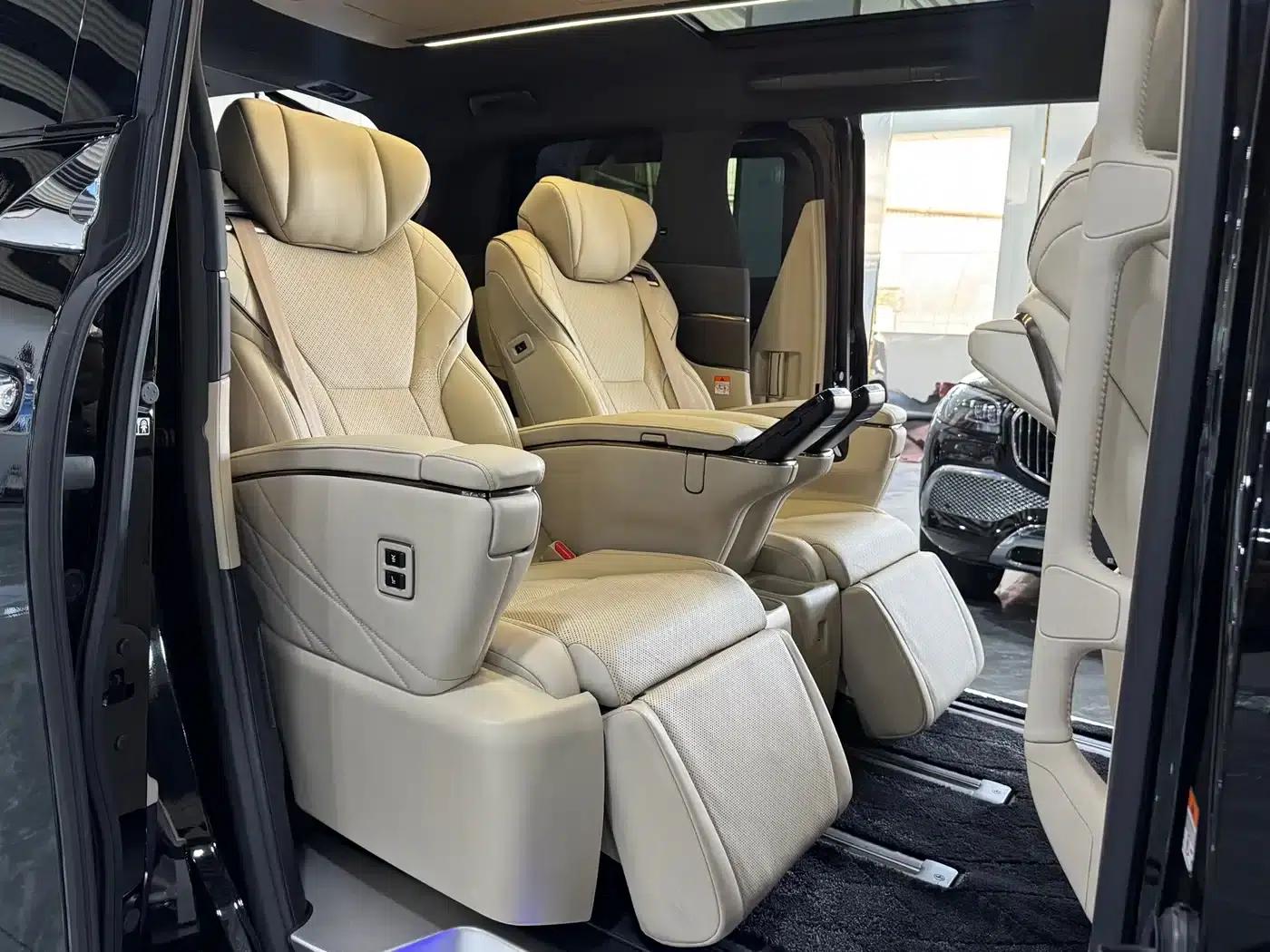 2024 Alphard Crown Hybrid 2.5L Supreme Executive Edition — миниатюра 10