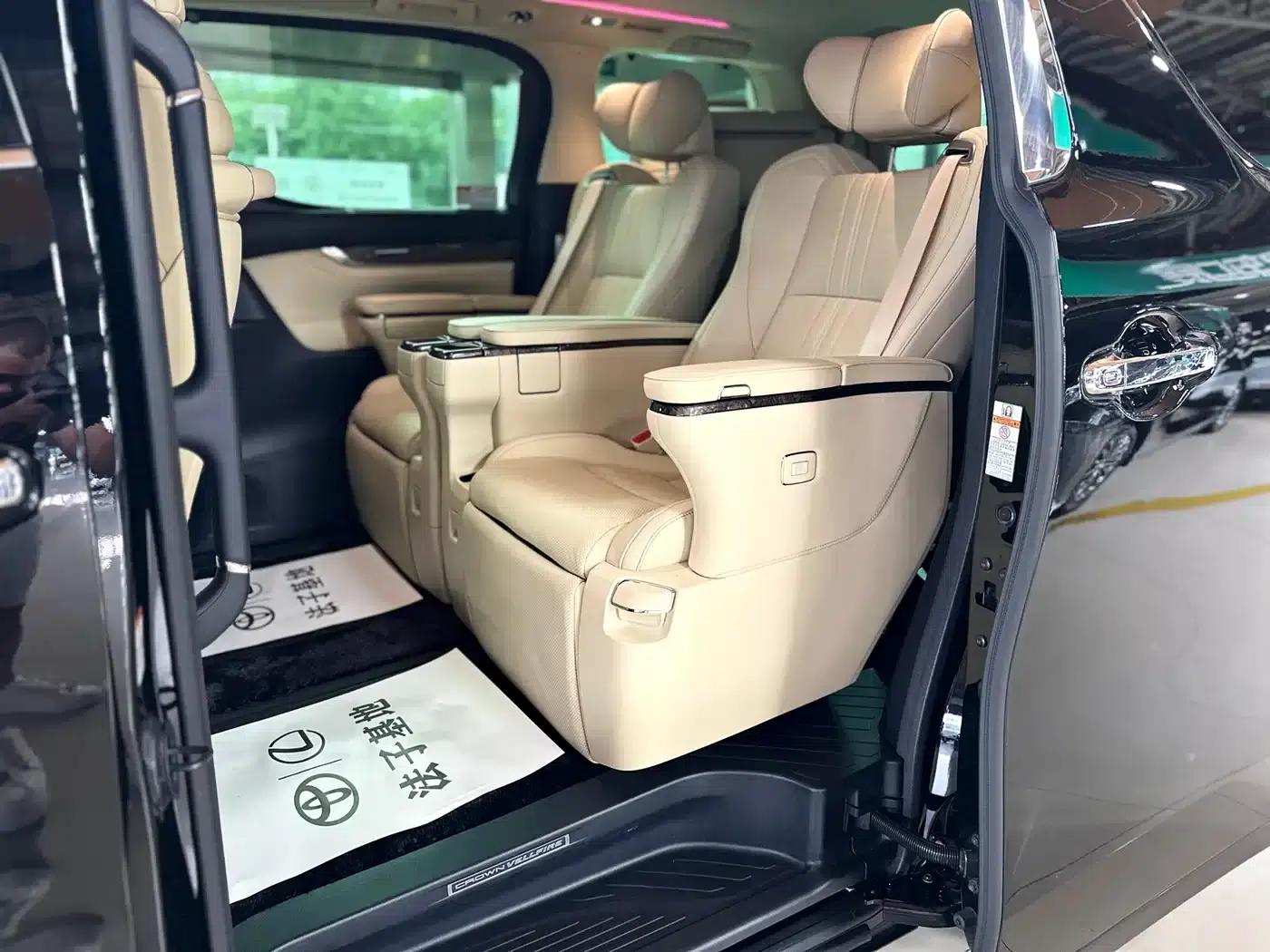 2021 Alphard Crown Hybrid 2.5L HV Premium Edition — миниатюра 15