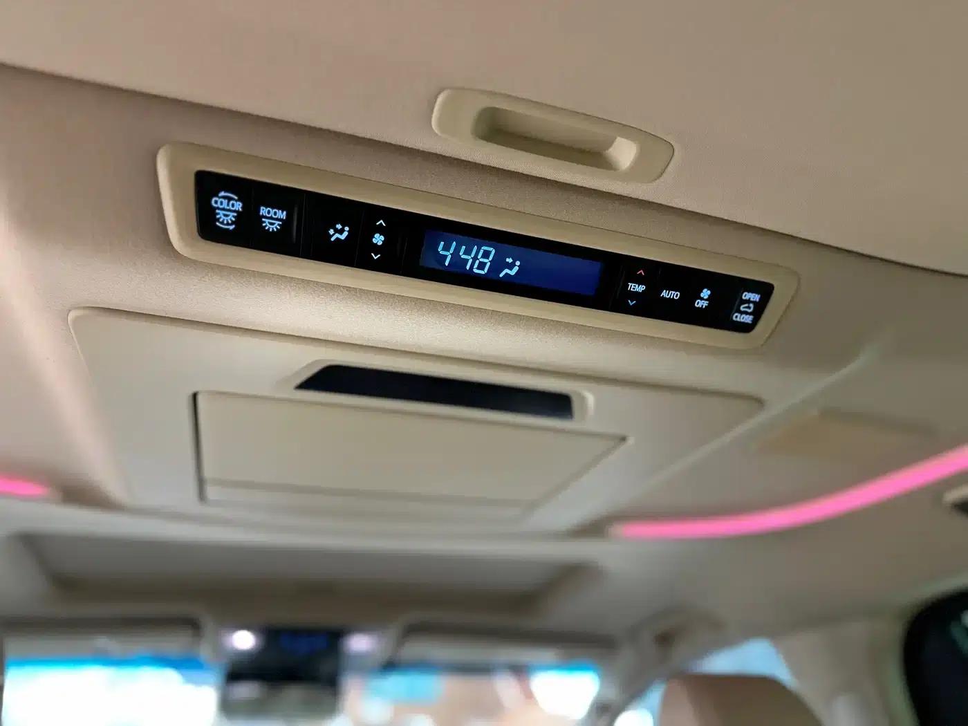 2021 Alphard Crown Hybrid 2.5L HV Premium Edition — миниатюра 18