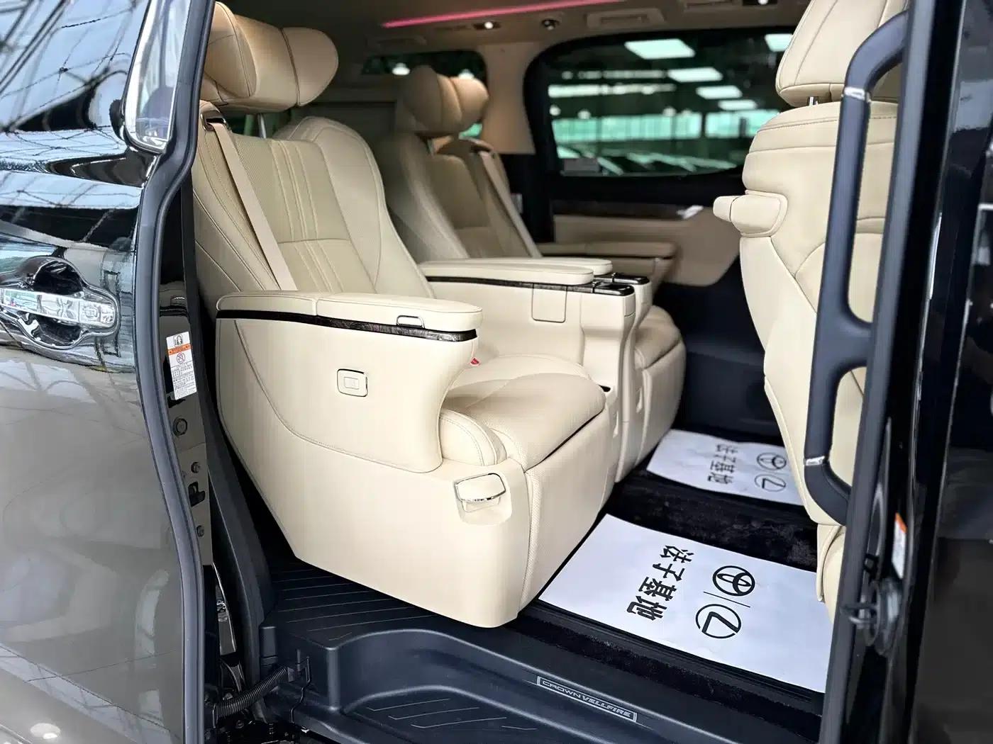 2021 Alphard Crown Hybrid 2.5L HV Premium Edition — миниатюра 20