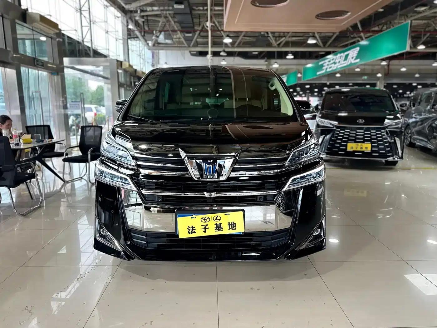 2021 Alphard Crown Hybrid 2.5L HV Premium Edition — миниатюра 3