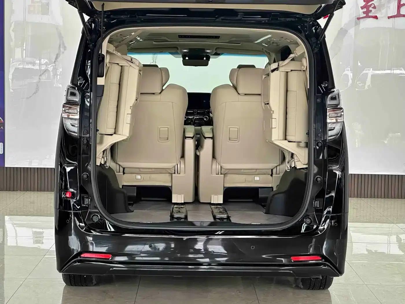 2021 Alphard Crown Hybrid 2.5L HV Premium Edition — миниатюра 18