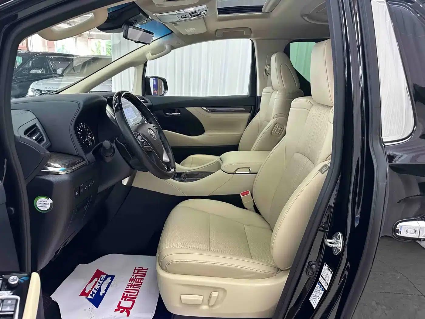 2021 Alphard Crown Hybrid 2.5L HV Premium Edition — миниатюра 4