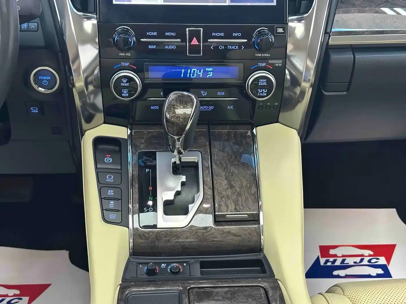 2021 Alphard Crown Hybrid 2.5L HV Premium Edition — миниатюра 9