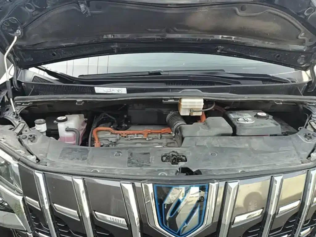 2023 Alphard Crown Hybrid 2.5L HV Premium Edition — миниатюра 20