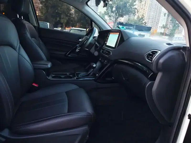 Trumpchi GS4 2018 235T Automatic 2WD Luxury Intelligent Connectivity Millionth Anniversary Edition — миниатюра 7