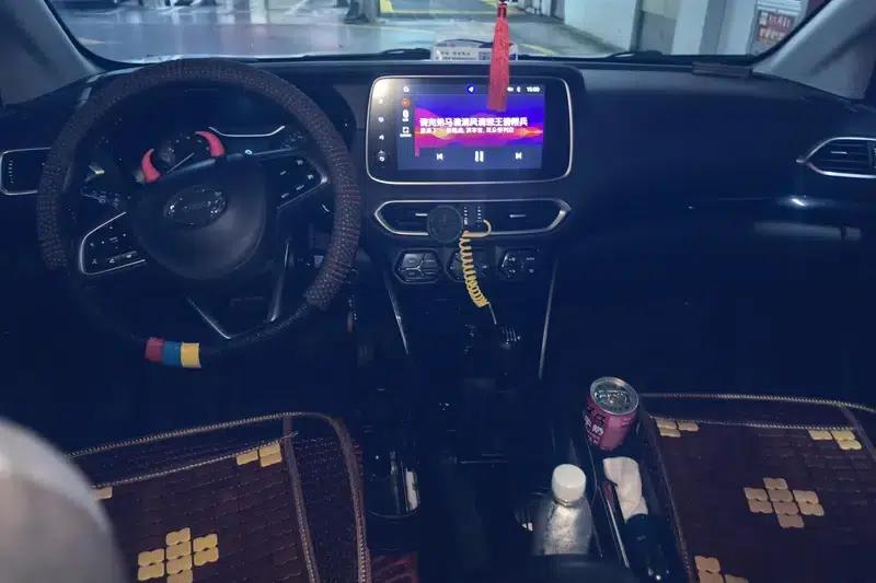 Trumpchi GS4 2018 235T Manual 2WD Luxury Edition — миниатюра 12