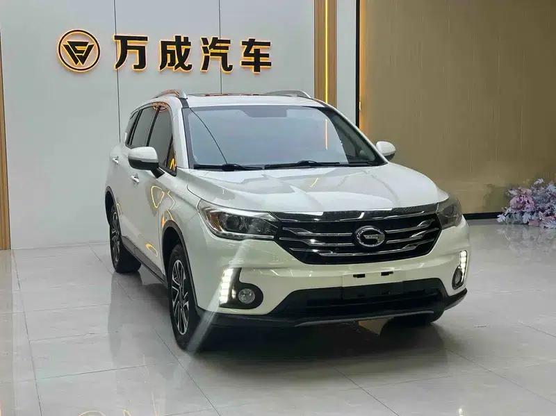 Trumpchi GS4 2017 235T Automatic 2WD Luxury Intelligent Edition — миниатюра 3