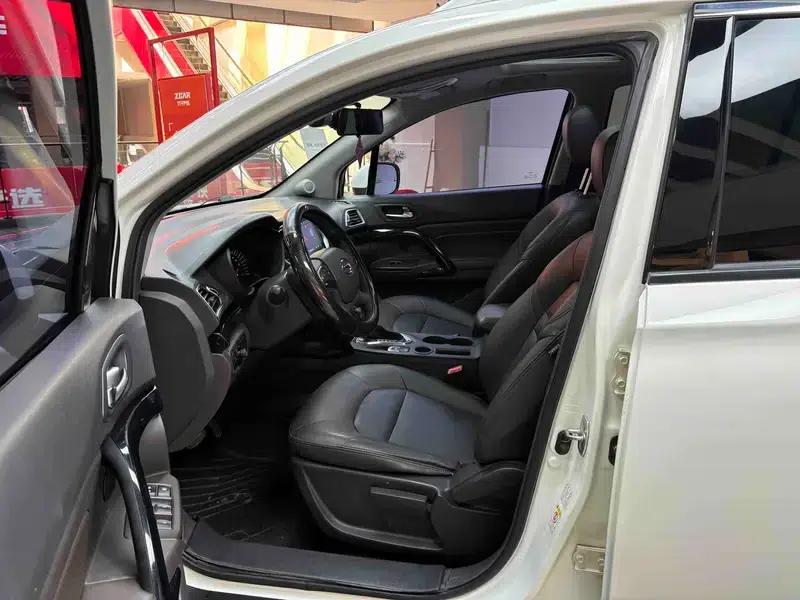 Trumpchi GS4 2017 235T Automatic 2WD Elite Edition — миниатюра 30