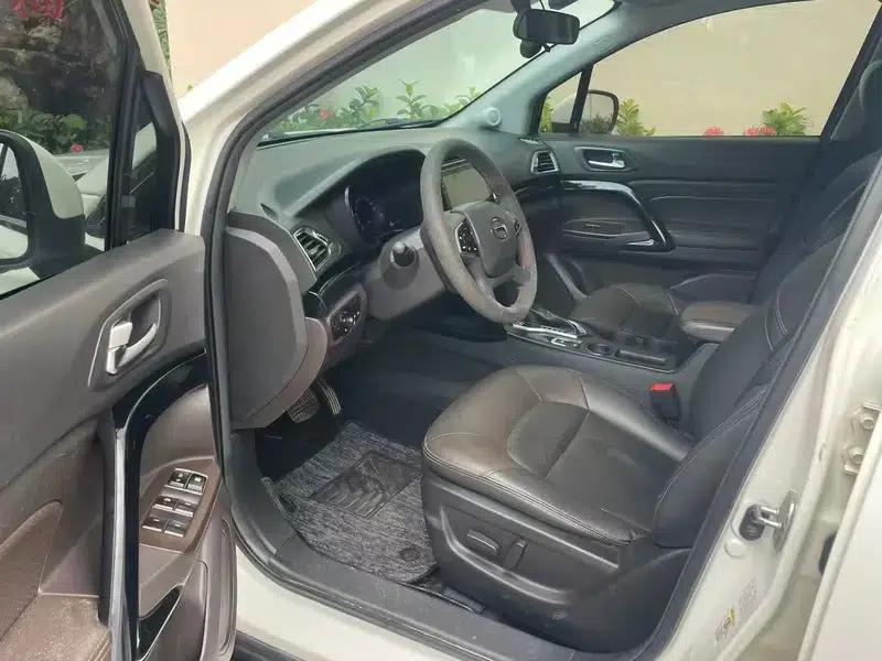 Trumpchi GS4 2017 235T Automatic 2WD Luxury Intelligent Edition — миниатюра 13