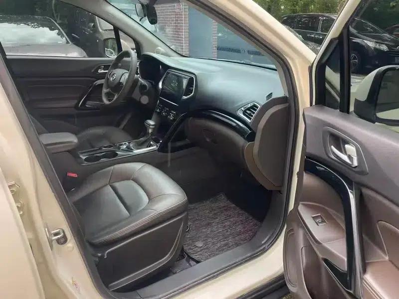 Trumpchi GS4 2017 235T Automatic 2WD Luxury Intelligent Edition — миниатюра 9