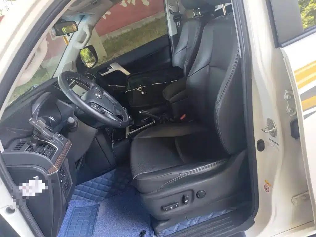 2018 Prado 3.5L Automatic TX-L with Rear-mounted Spare Tire — миниатюра 16