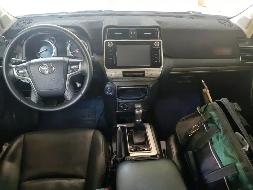 2018 Prado 3.5L Automatic TX-L with Rear-mounted Spare Tire — миниатюра 10