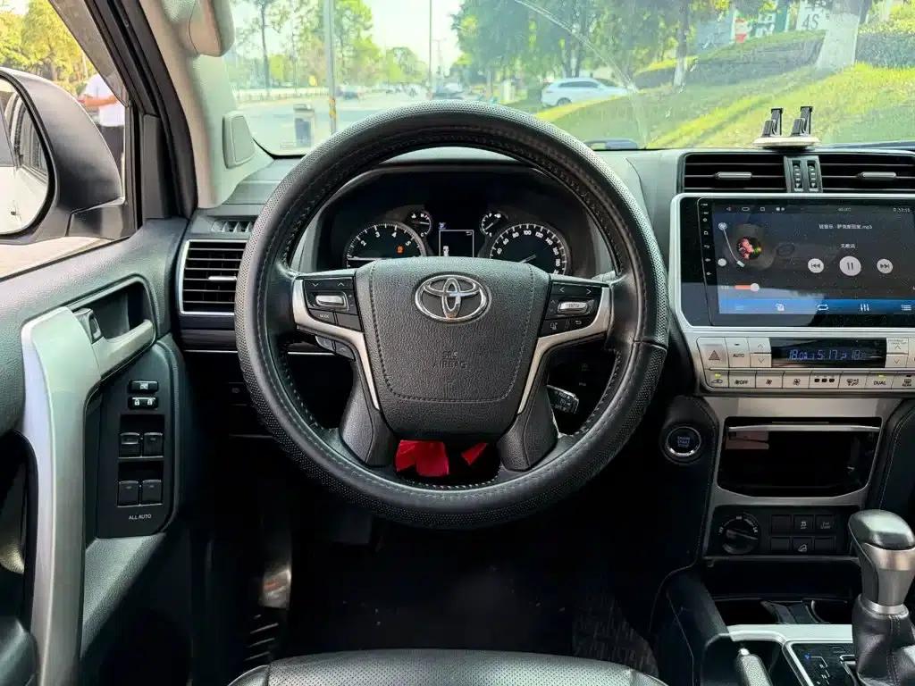 2019 Prado 3.5L Automatic TX-L Premium Edition with Rear-mounted Spare Tire — миниатюра 14