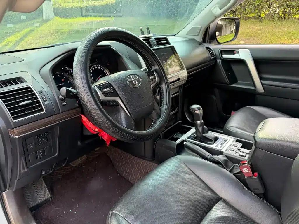 2019 Prado 3.5L Automatic TX-L Premium Edition with Rear-mounted Spare Tire — миниатюра 7