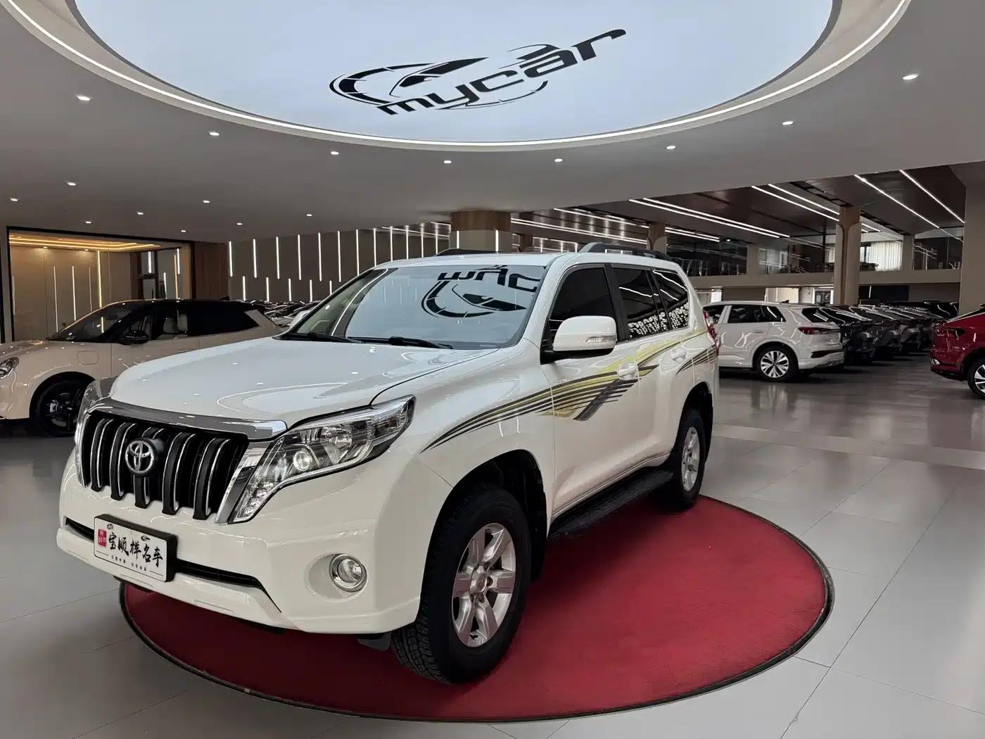 2016 Prado 2.7L Automatic Standard Edition — миниатюра 1