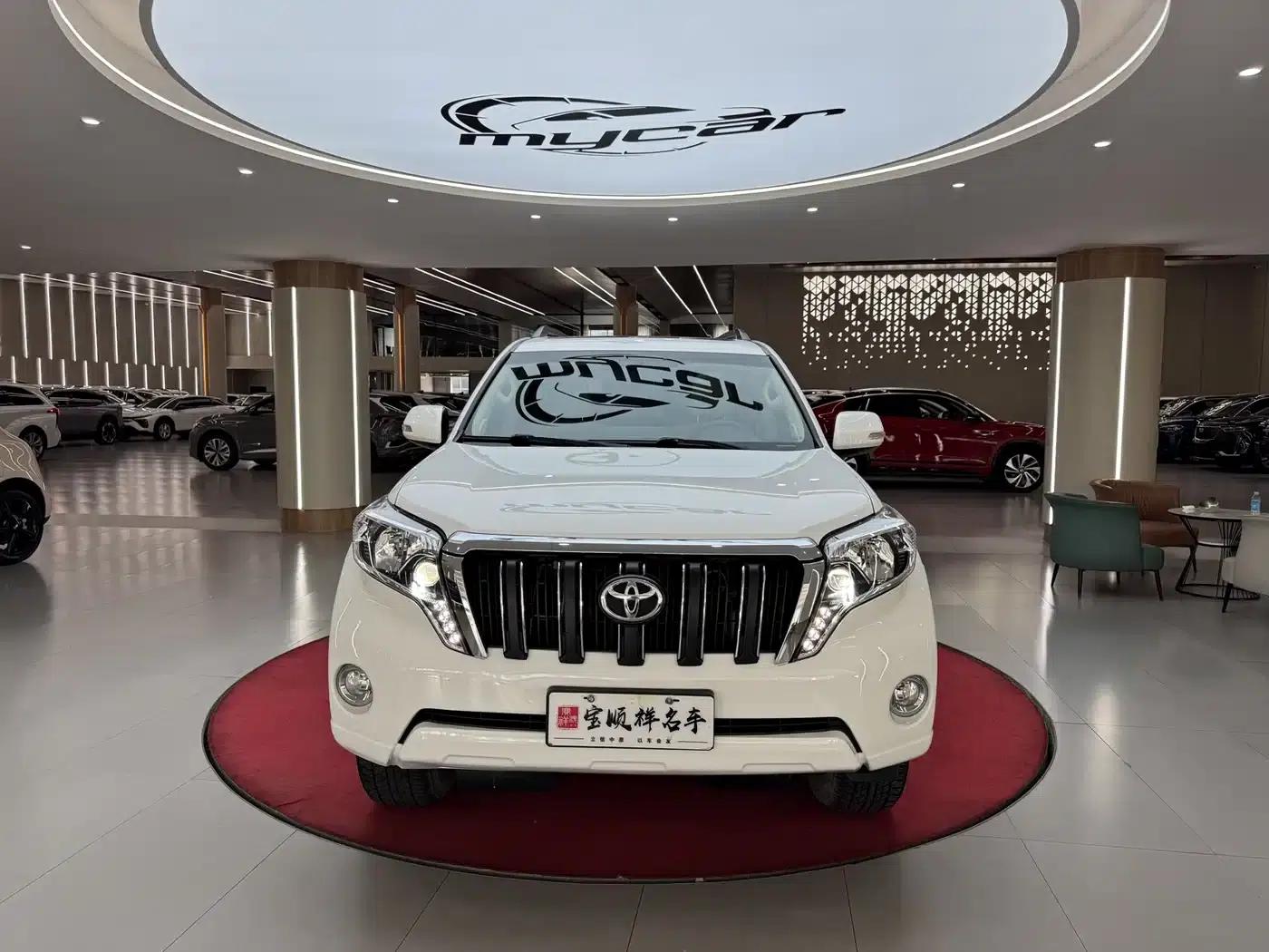2016 Prado 2.7L Automatic Standard Edition — миниатюра 2
