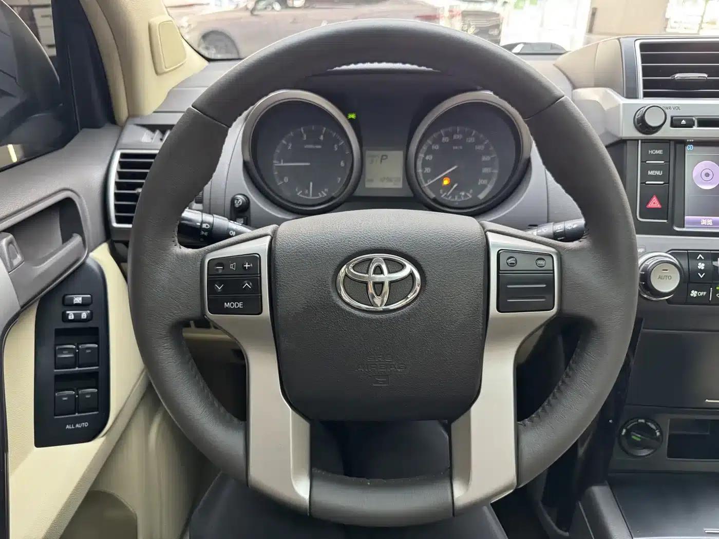 2016 Prado 2.7L Automatic Standard Edition — миниатюра 20