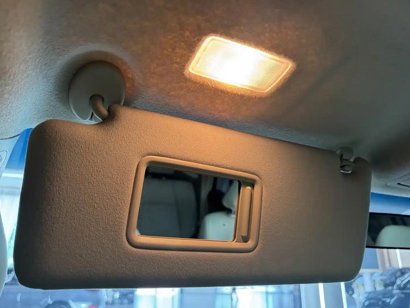 2016 Prado 2.7L Automatic Standard Edition — миниатюра 27