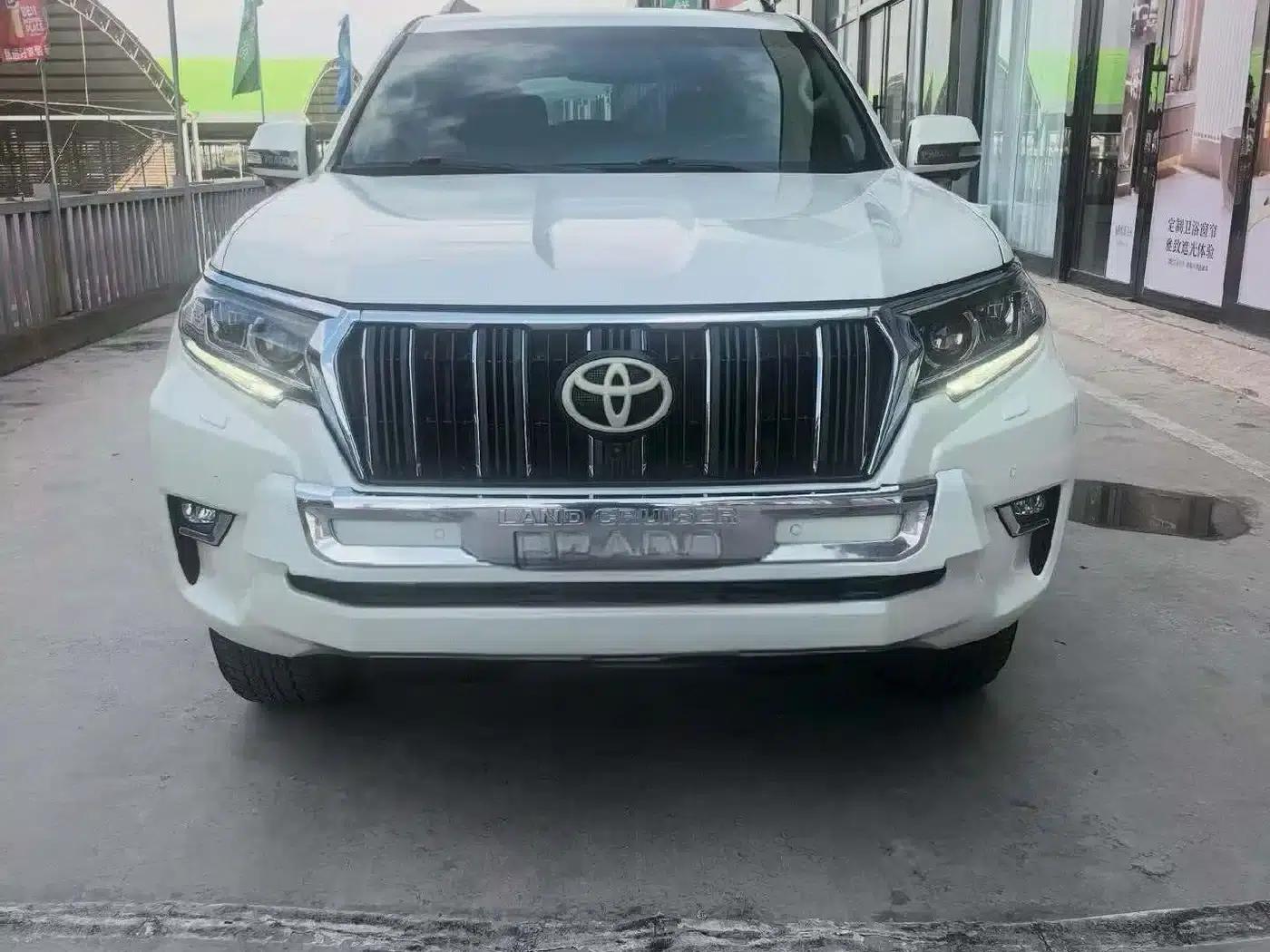 2018 Prado 3.5L Automatic TX-L with Rear-mounted Spare Tire — миниатюра 3
