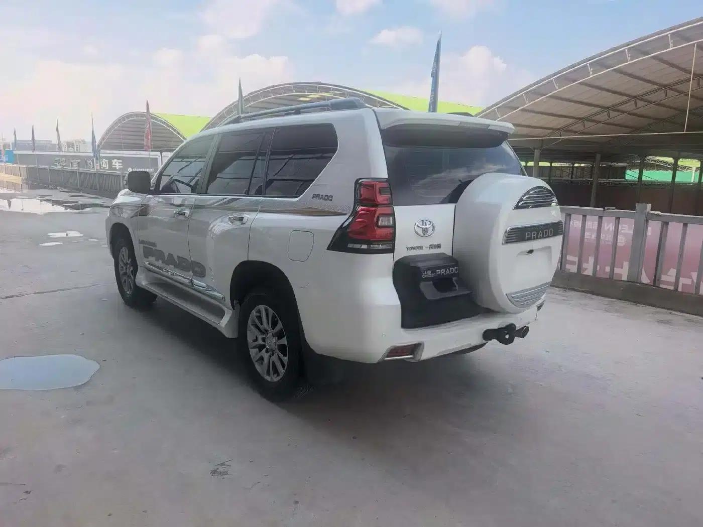 2018 Prado 3.5L Automatic TX-L with Rear-mounted Spare Tire — миниатюра 4