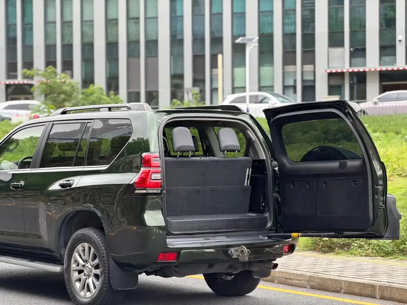 2018 Prado 3.5L Automatic VX NAVI — миниатюра 15