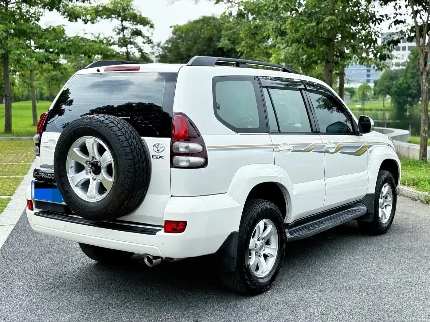 2004 Prado 4.0L Automatic GX — миниатюра 3