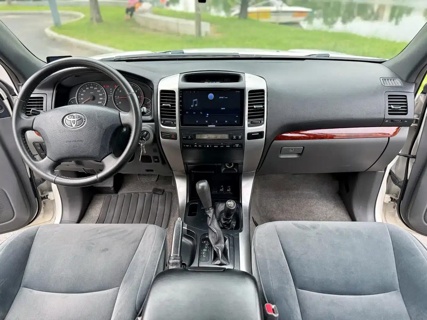 2004 Prado 4.0L Automatic GX — миниатюра 9