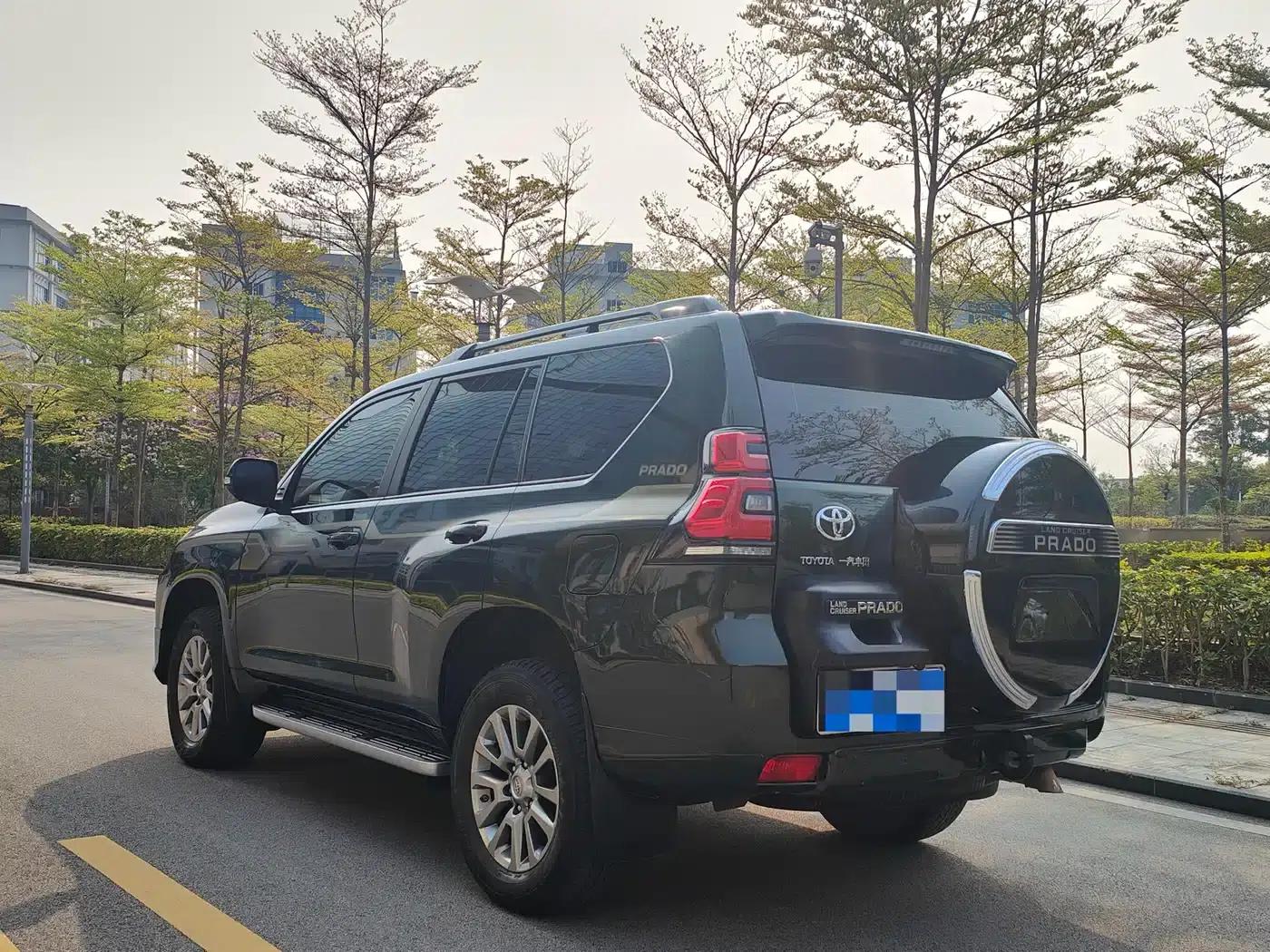 2018 Prado 3.5L Automatic TX-L with Rear-mounted Spare Tire — миниатюра 4
