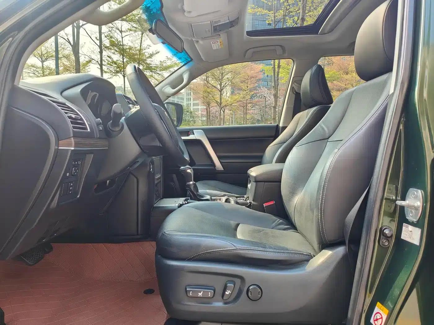 2018 Prado 3.5L Automatic TX-L with Rear-mounted Spare Tire — миниатюра 9