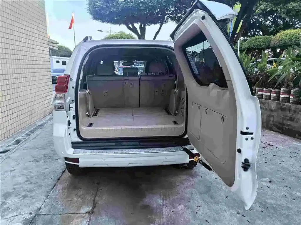 2010 Prado 4.0L Automatic VX NAVI — миниатюра 16