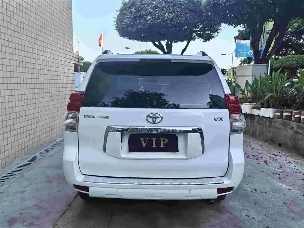 2010 Prado 4.0L Automatic VX NAVI — миниатюра 5