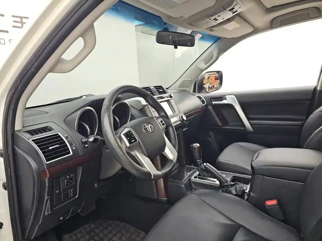 2016 Prado 3.5L Automatic TX-L NAVI — миниатюра 8