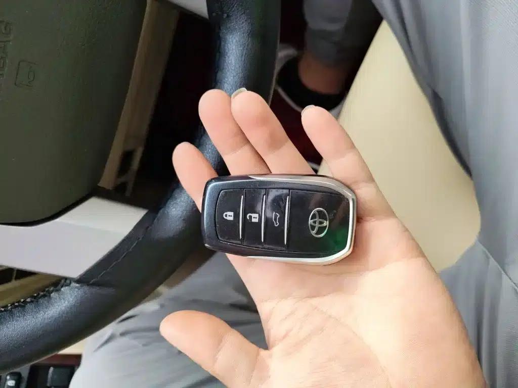 2016 Prado 3.5L Automatic TX-L — миниатюра 11